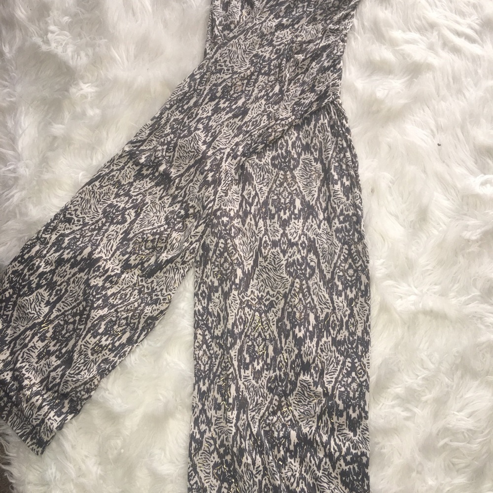 Gray /Cream pants with small metallic gold piping.
